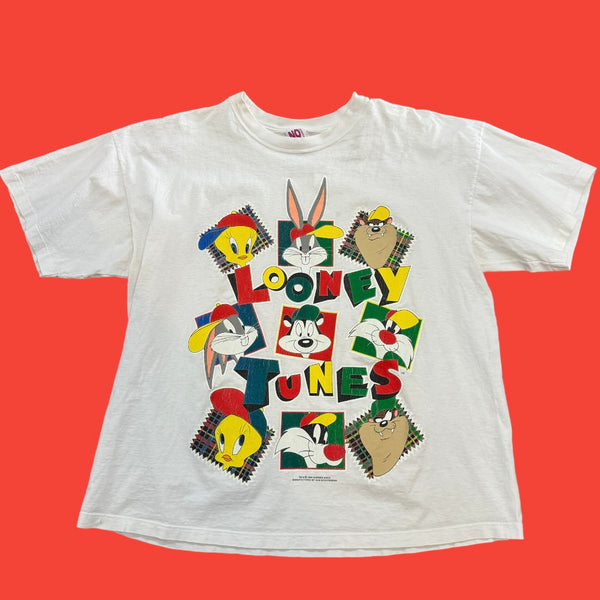 Looney Tunes Caps T-Shirt L
